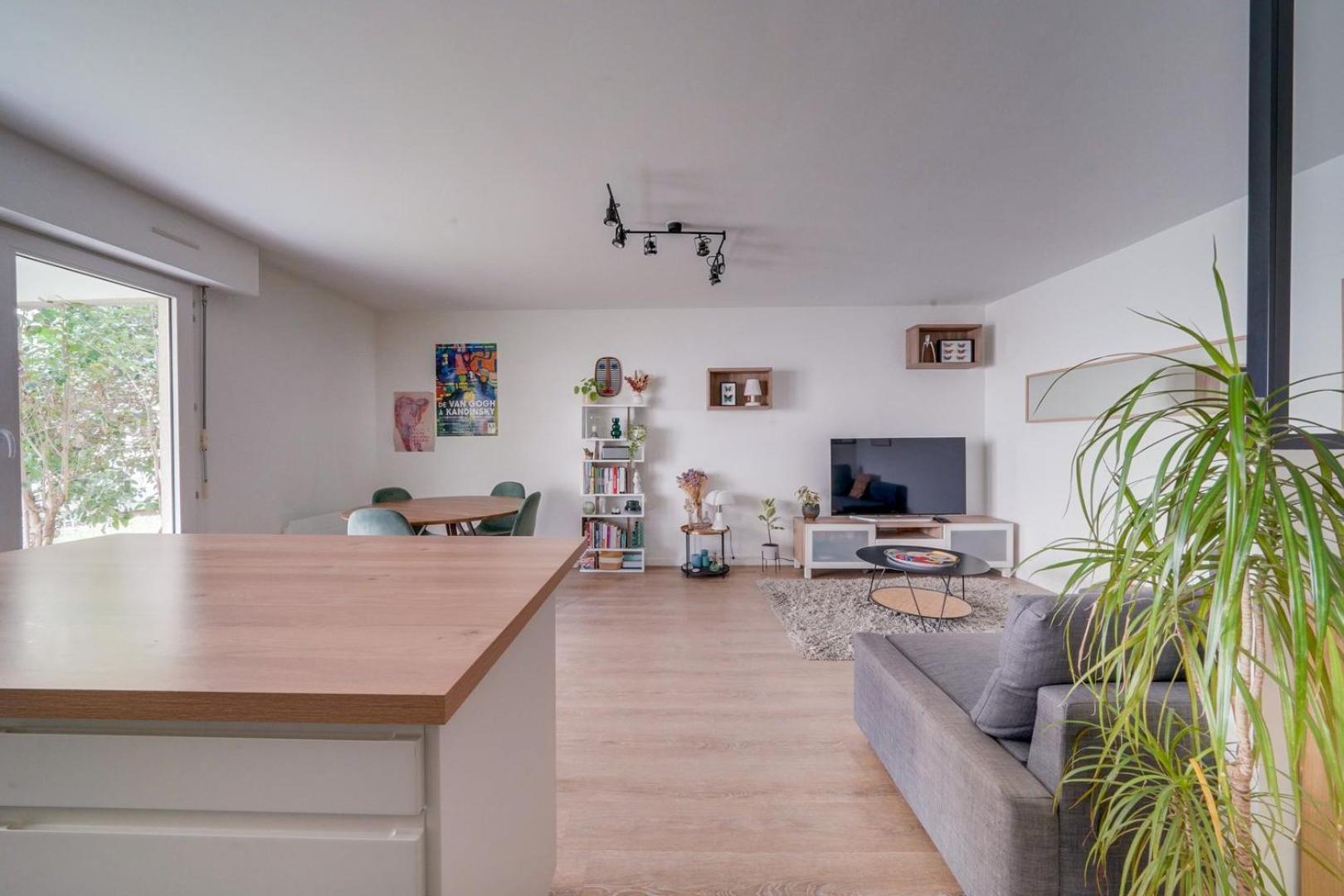 Pleasant Flat In Bordeaux With Terrace And Parking Apartment Ngoại thất bức ảnh